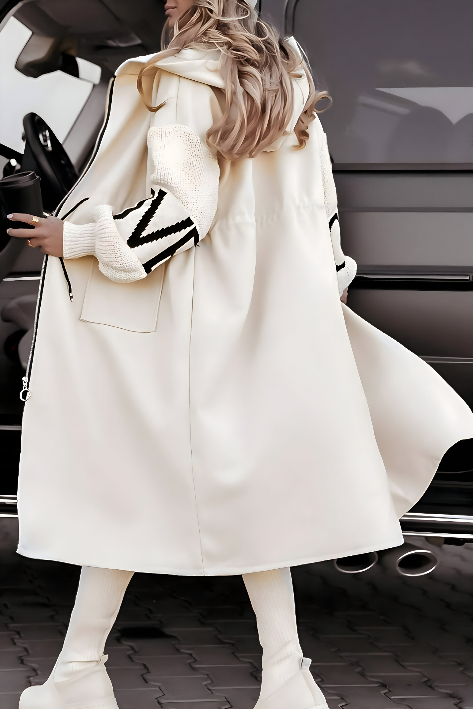 Felicia™ | Women's Jacket with Knitted Sleeves & Hood