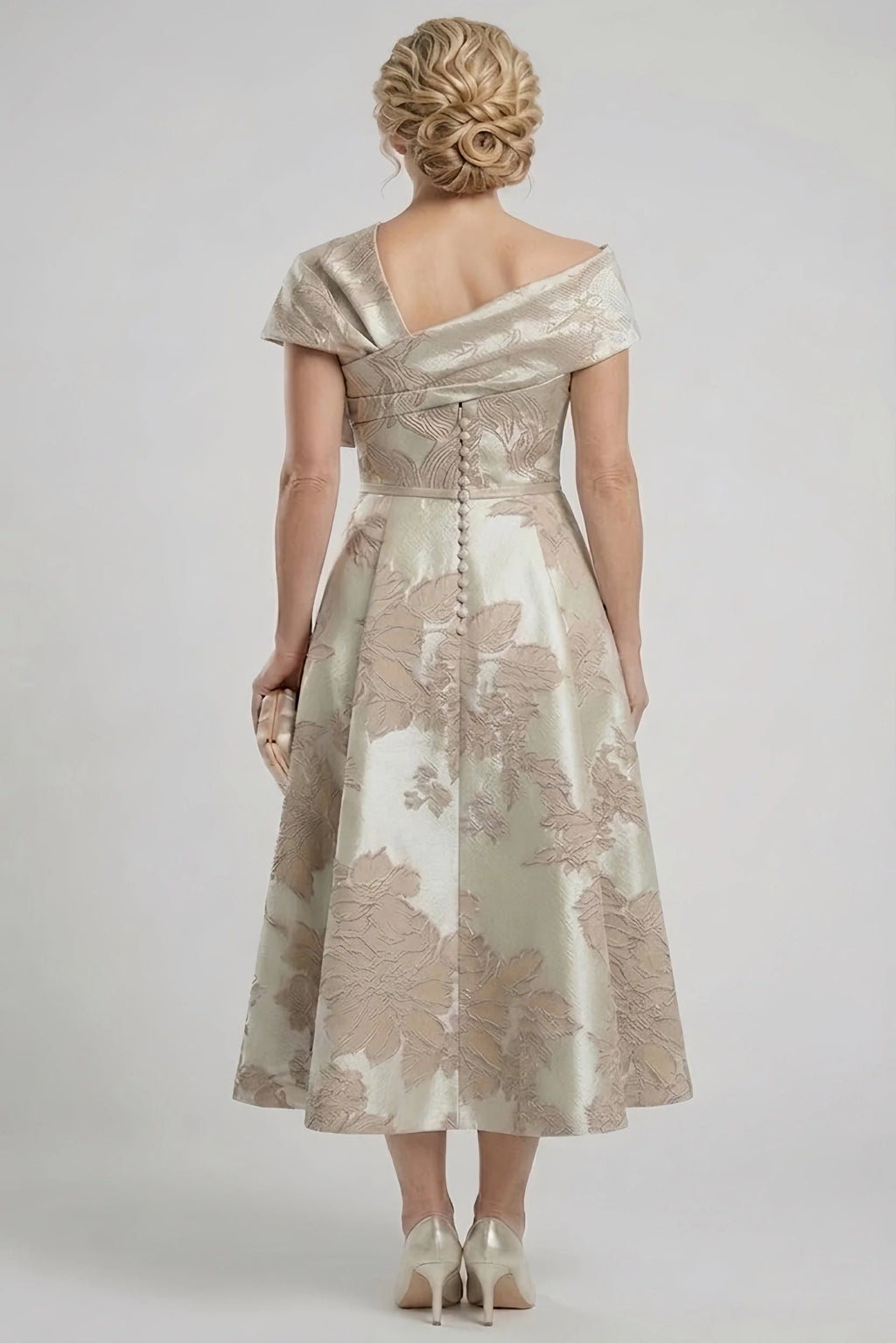 A-Line tea length dress for mother of the bride in elegant design, featuring a flattering silhouette, perfect for formal occasions and wedding celebrations. 2