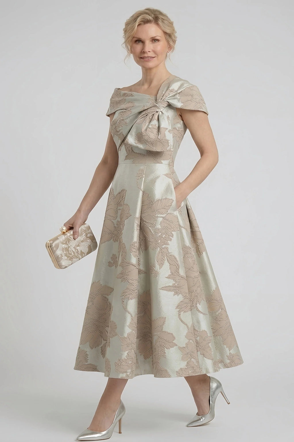 A-Line tea length dress for mother of the bride in elegant design, featuring a flattering silhouette, perfect for formal occasions and wedding celebrations. 5