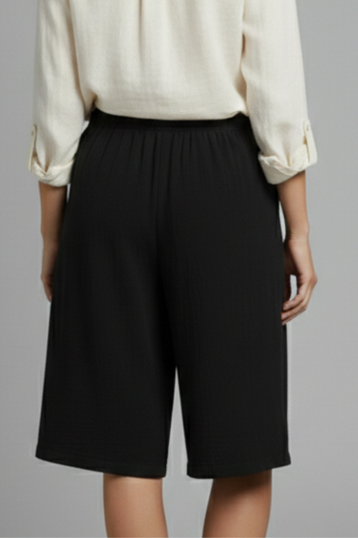 Bente | Relaxed Women’s Shorts with Buttons