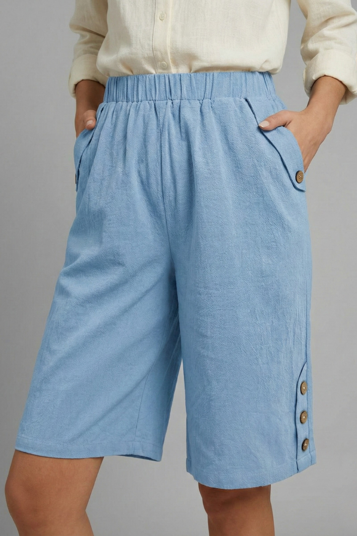 Bente | Relaxed Women’s Shorts with Buttons