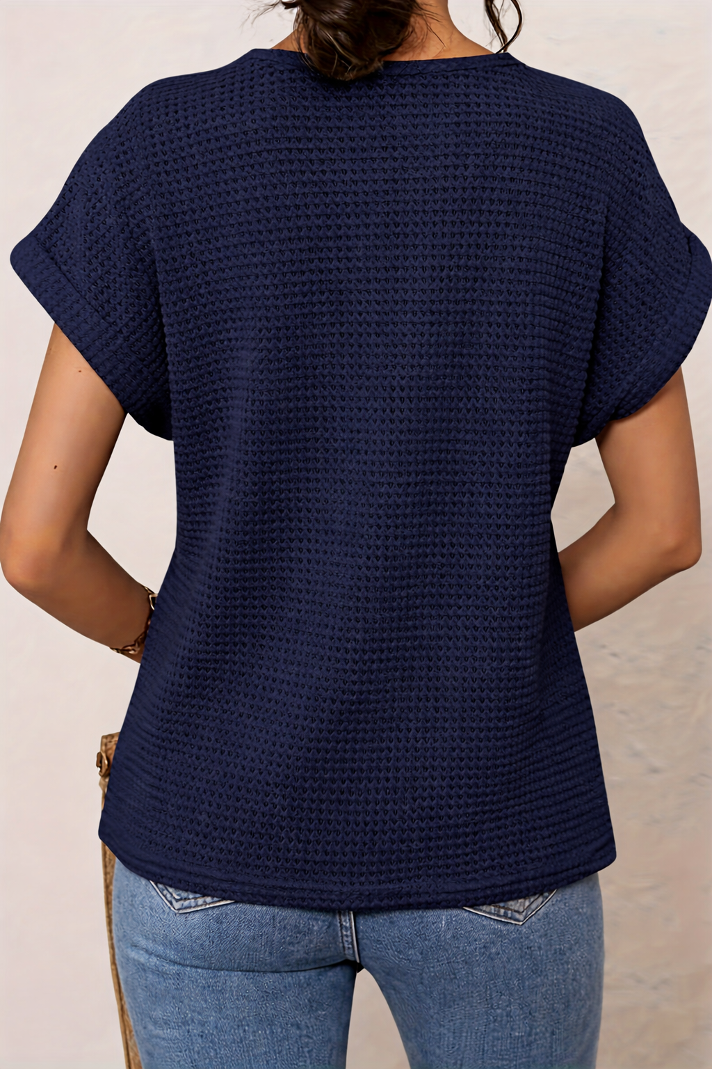 Rosa Timeless Round Neck Top