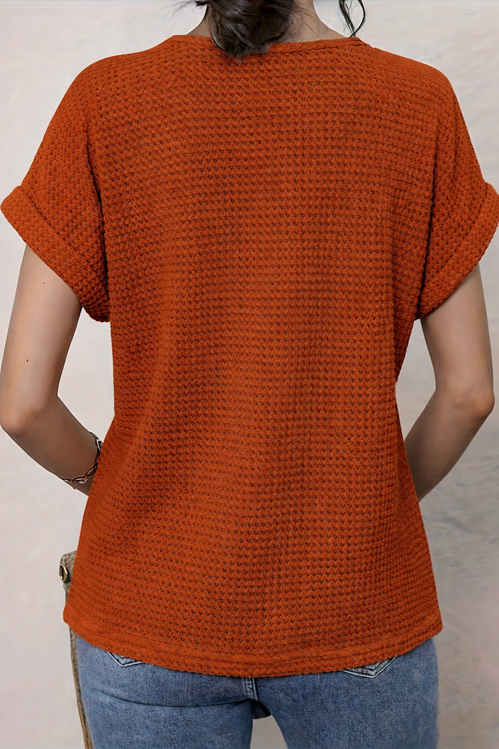 Rosa Timeless Round Neck Top