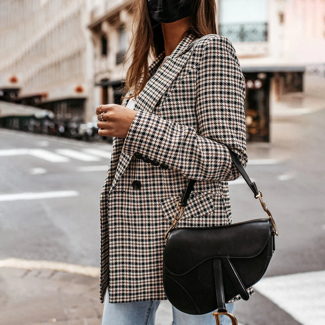 Checked Double-Breasted Women's Blazer with Lapel Collar 3