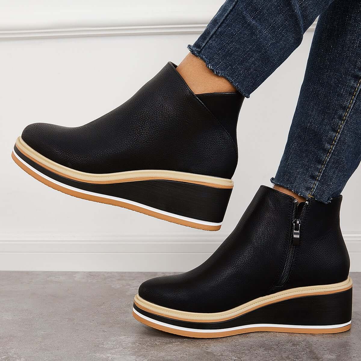 Women's Black Ankle Boots with Heel and Zipper Closure
