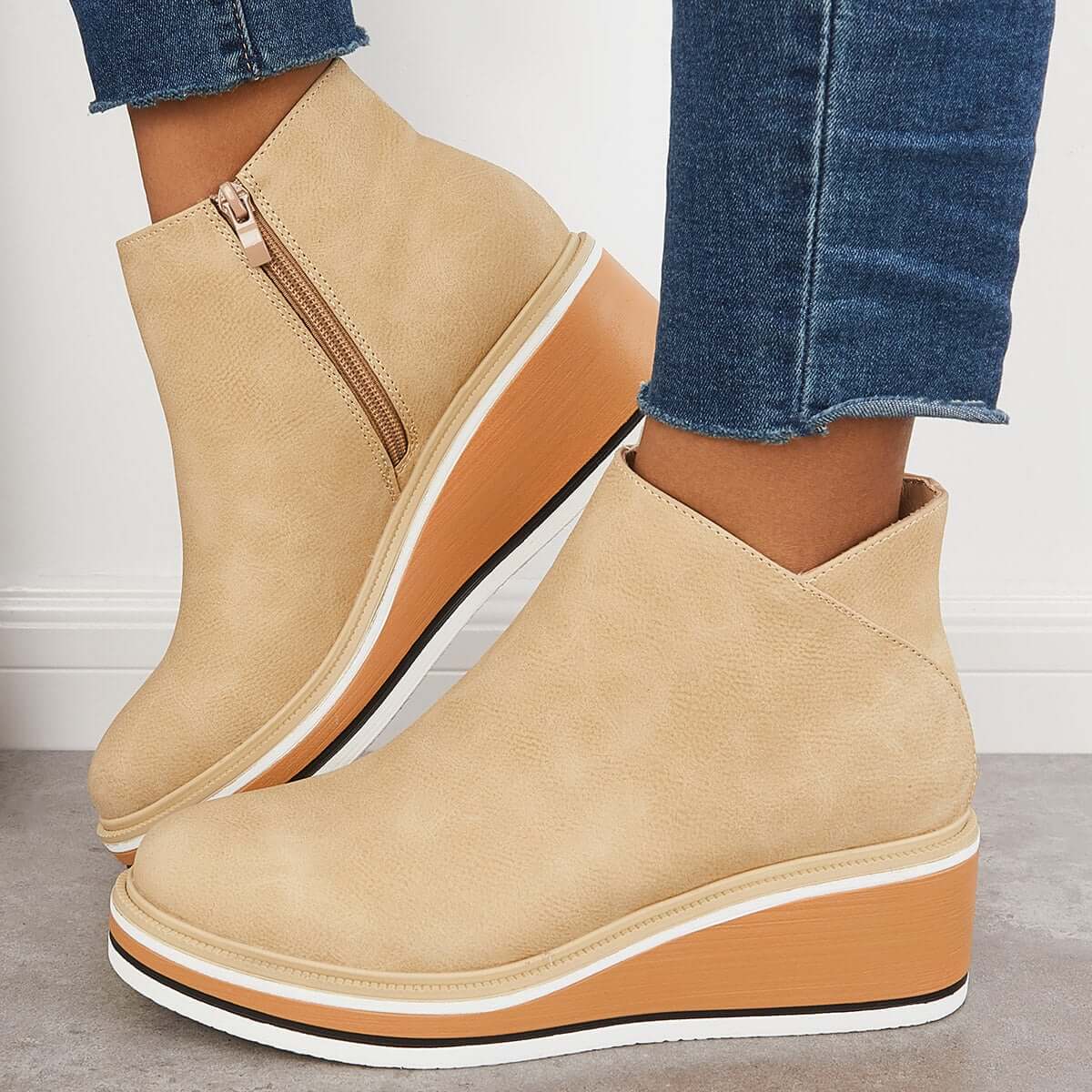 Women's Black Ankle Boots with Heel and Zipper Closure