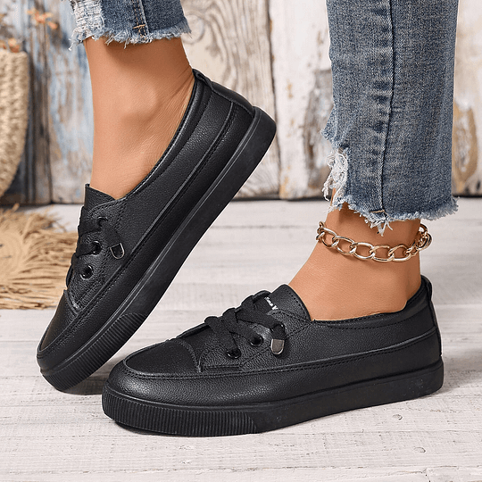 Women's Low Shoes with Ergonomic Sole