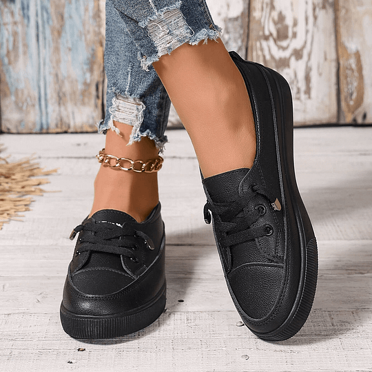 Women's Low Shoes with Ergonomic Sole