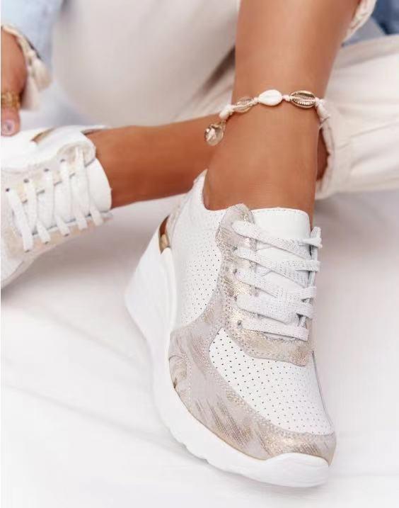Women's Sneakers with Reinforced Sole
