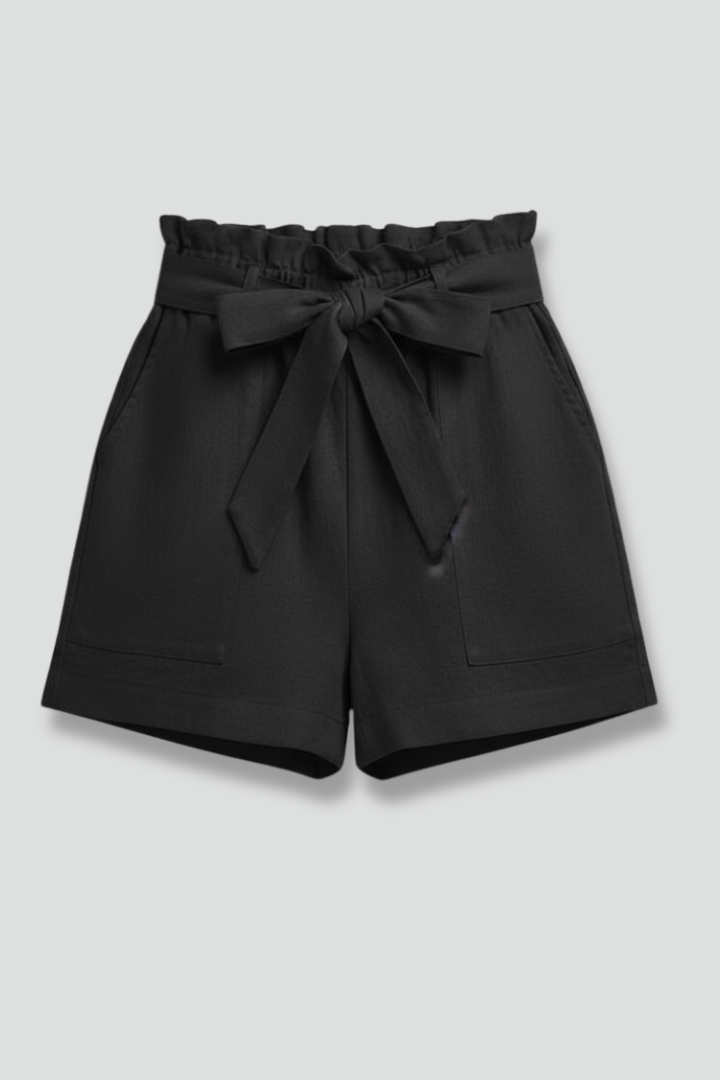 Femke | Elegant Women’s Shorts with Pockets and Tie Waist