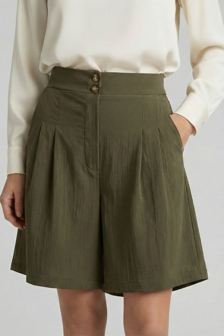 Florine | Elegant Women’s High-Waisted Pleated Shorts