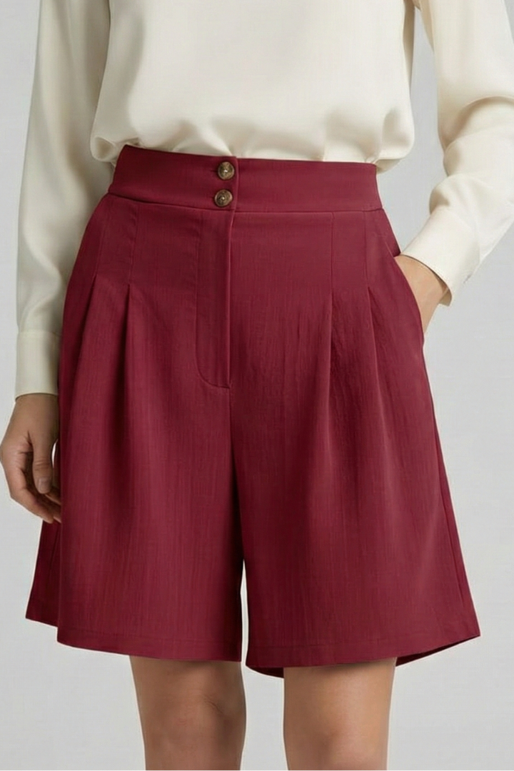 Florine | Elegant Women’s High-Waisted Pleated Shorts