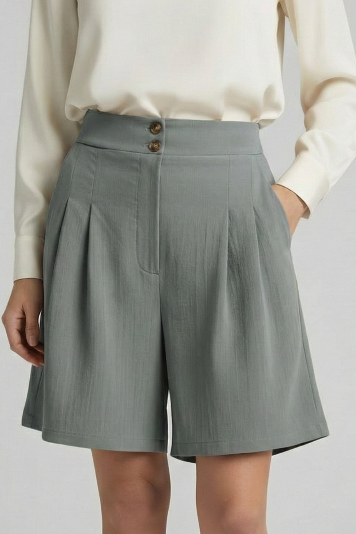 Florine | Elegant Women’s High-Waisted Pleated Shorts