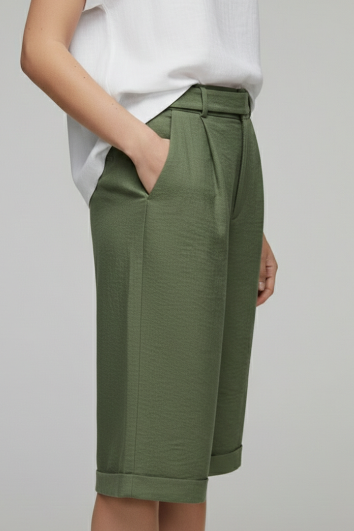 Lieke | Elegant Women’s Shorts with High Waist and Rolled Hem