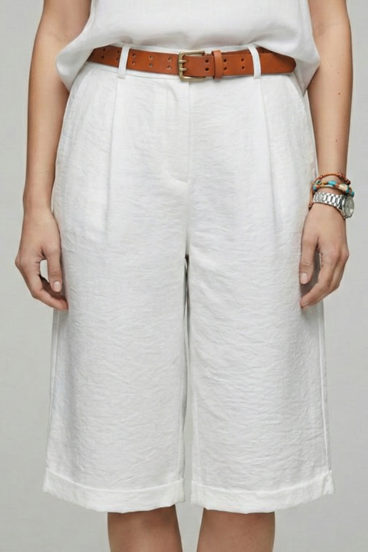 Lieke | Elegant Women’s Shorts with High Waist and Rolled Hem
