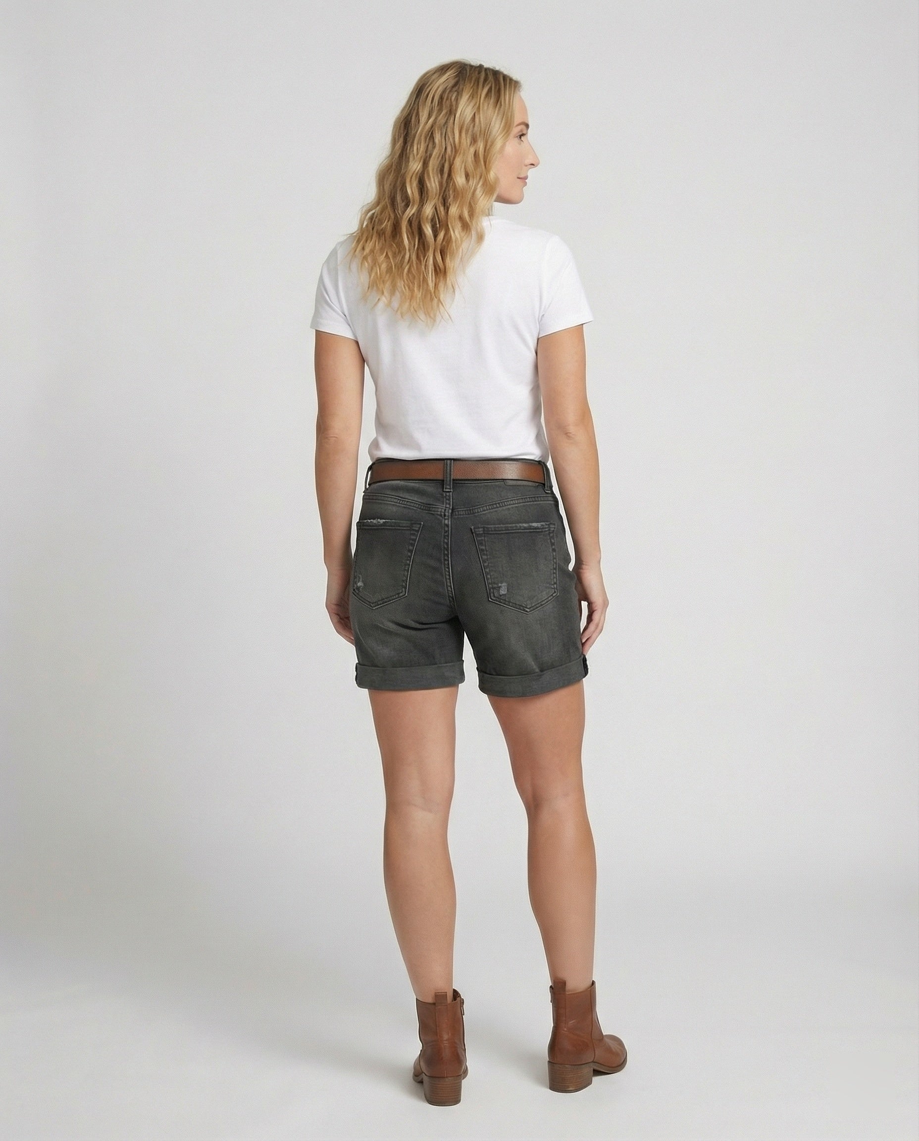 Marlies | Women’s Distressed Denim Shorts