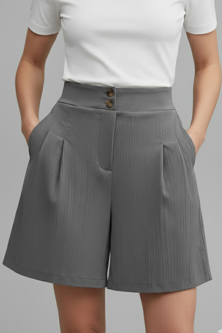 Noortje | Stylish Women’s Shorts with Wide Legs and High Waist