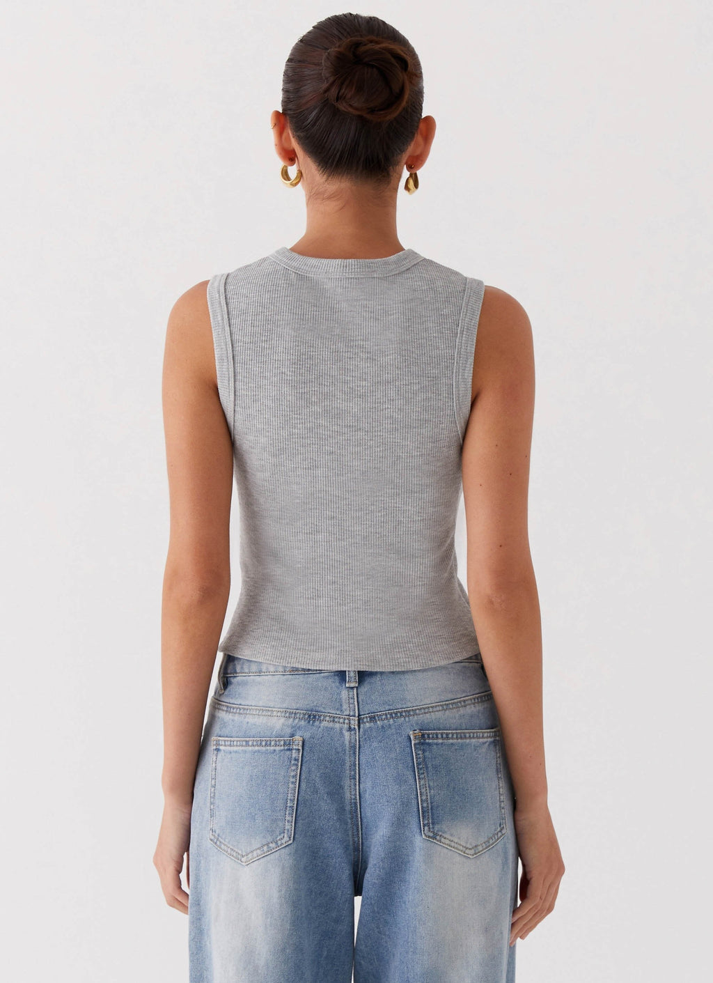 Nolani Ribbed Tank Top – Sleeveless Top with Button Closure