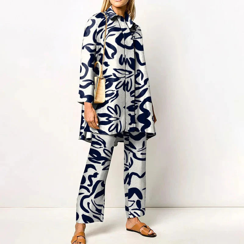 Elegant vintage two-piece set for women – Fashionable blouse and trousers