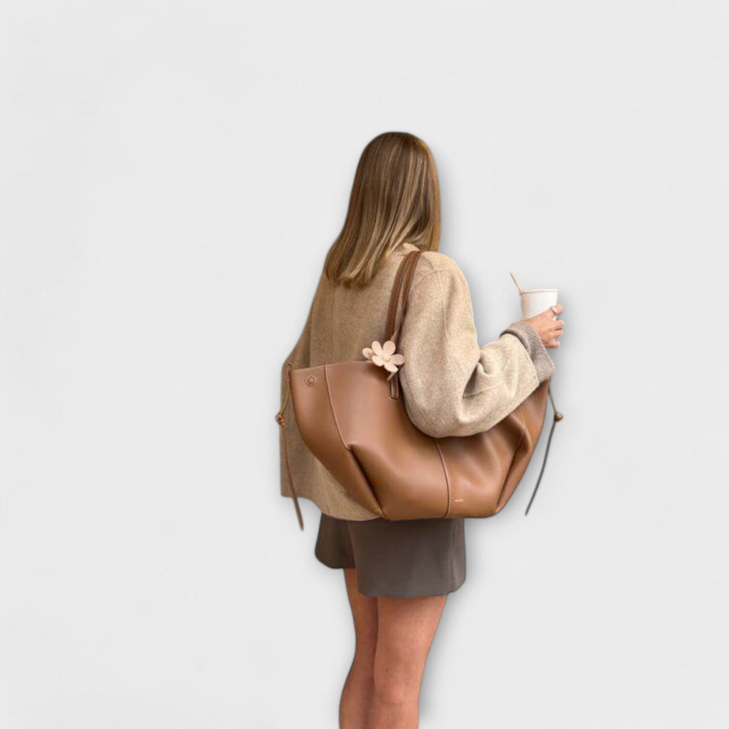 Zoe | Women's Spacious Handbag in a Modern Design for Summer Use