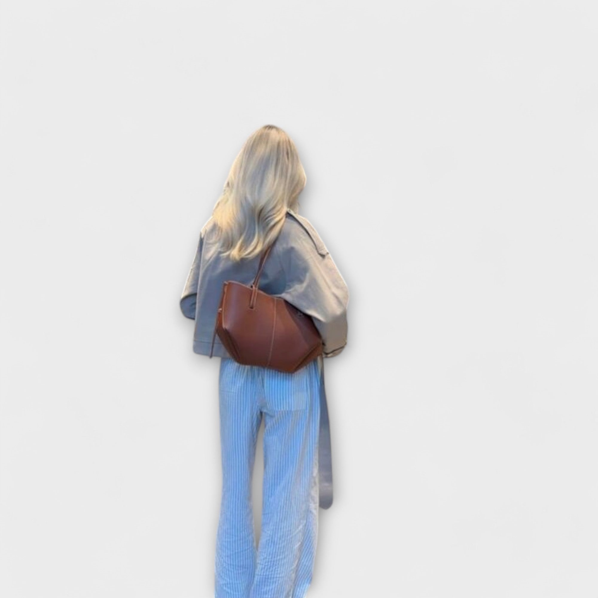 Zoe | Women's Spacious Handbag in a Modern Design for Summer Use