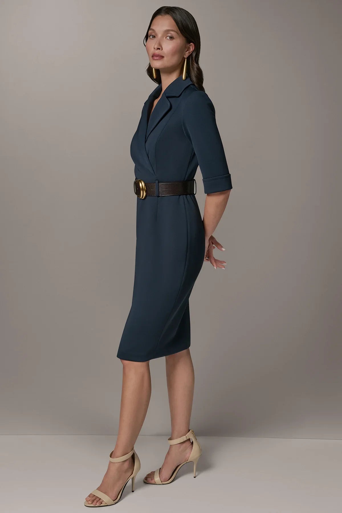 Structured women's blazer dress featuring a stylish A-line skirt and a belted waist, perfect for versatile office or evening wear. 8