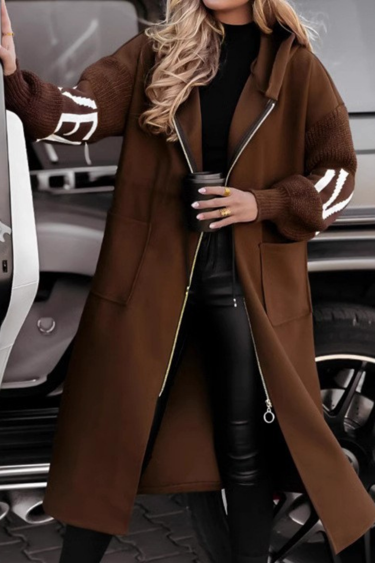 Felicia™ | Women's Jacket with Knitted Sleeves & Hood
