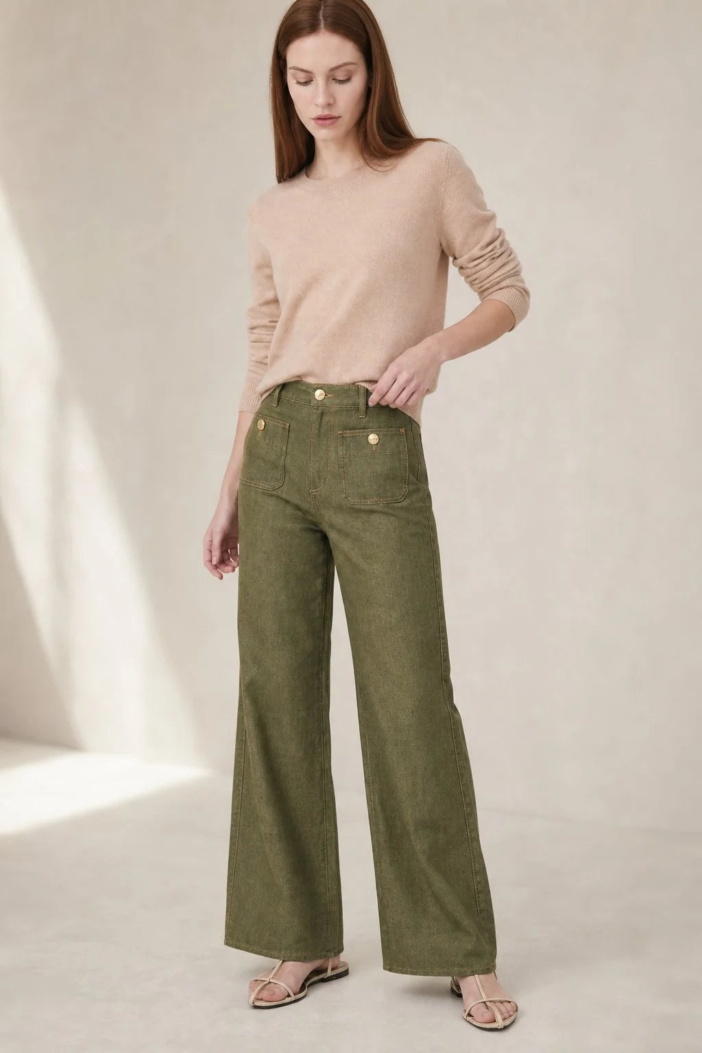 Wide-Leg High-Waist Jeans with Front Pockets for Effortless Style 0