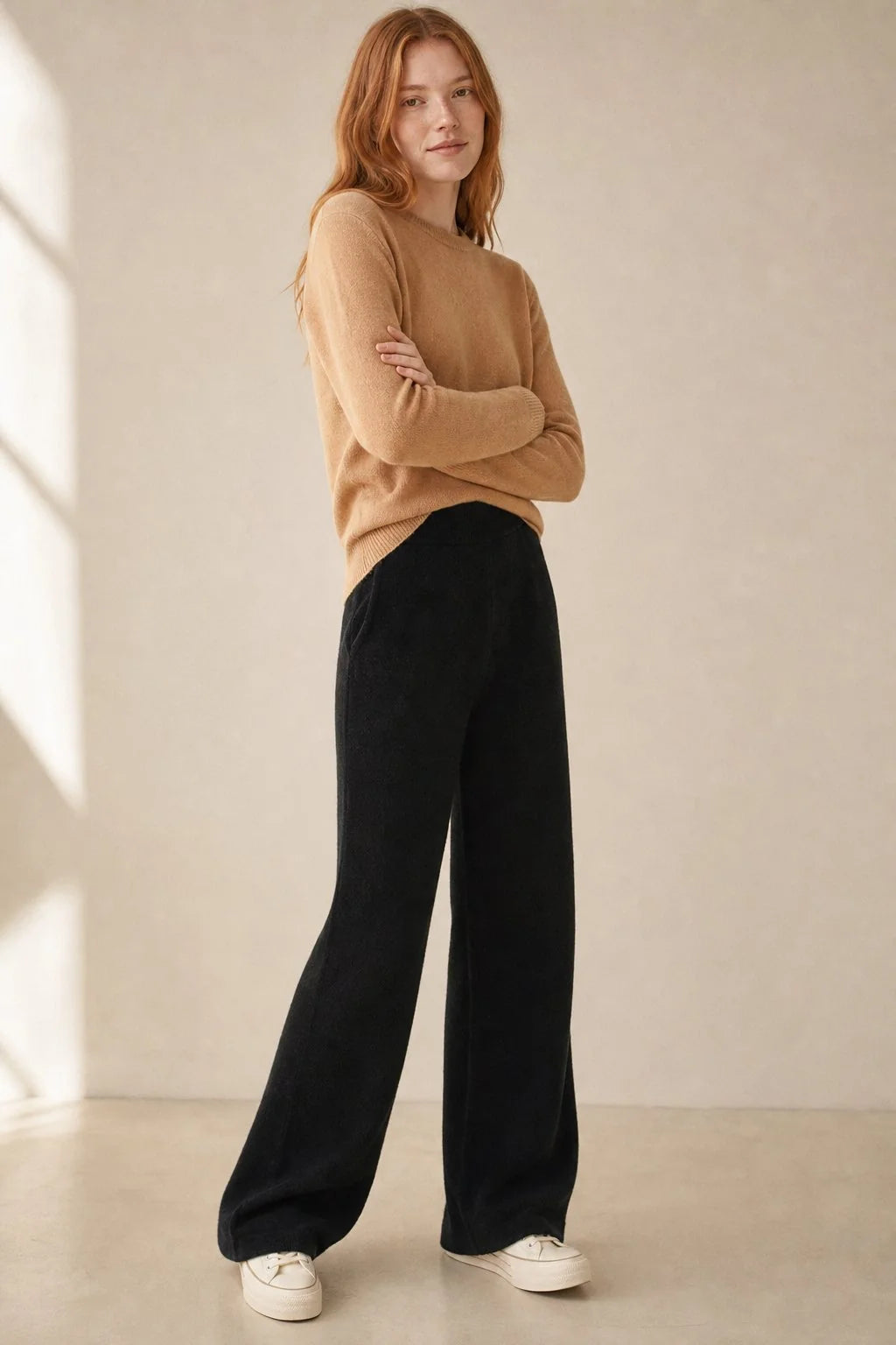 Wide-Leg Merino Wool Sweatpants with Elastic Waist and Pockets 9