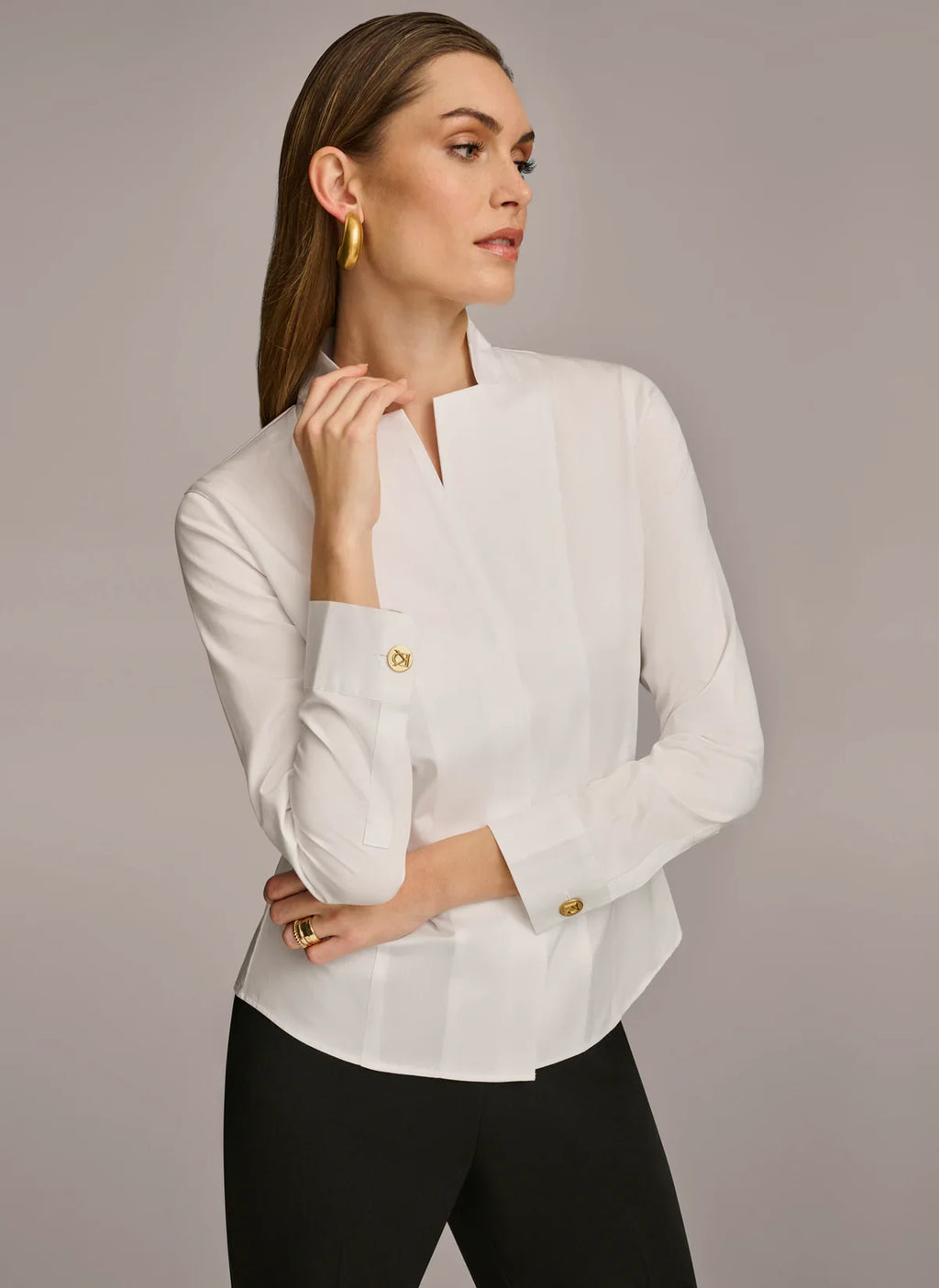 Women's white notch collar button-down shirt featuring a relaxed fit, perfect for casual and professional occasions. 3