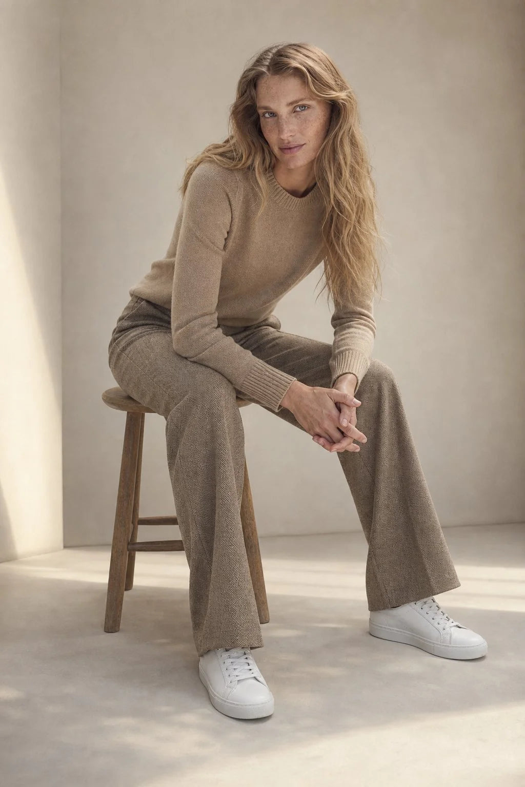 Womens Black Wool Blend Straight-Leg Trousers for Cold Weather 0