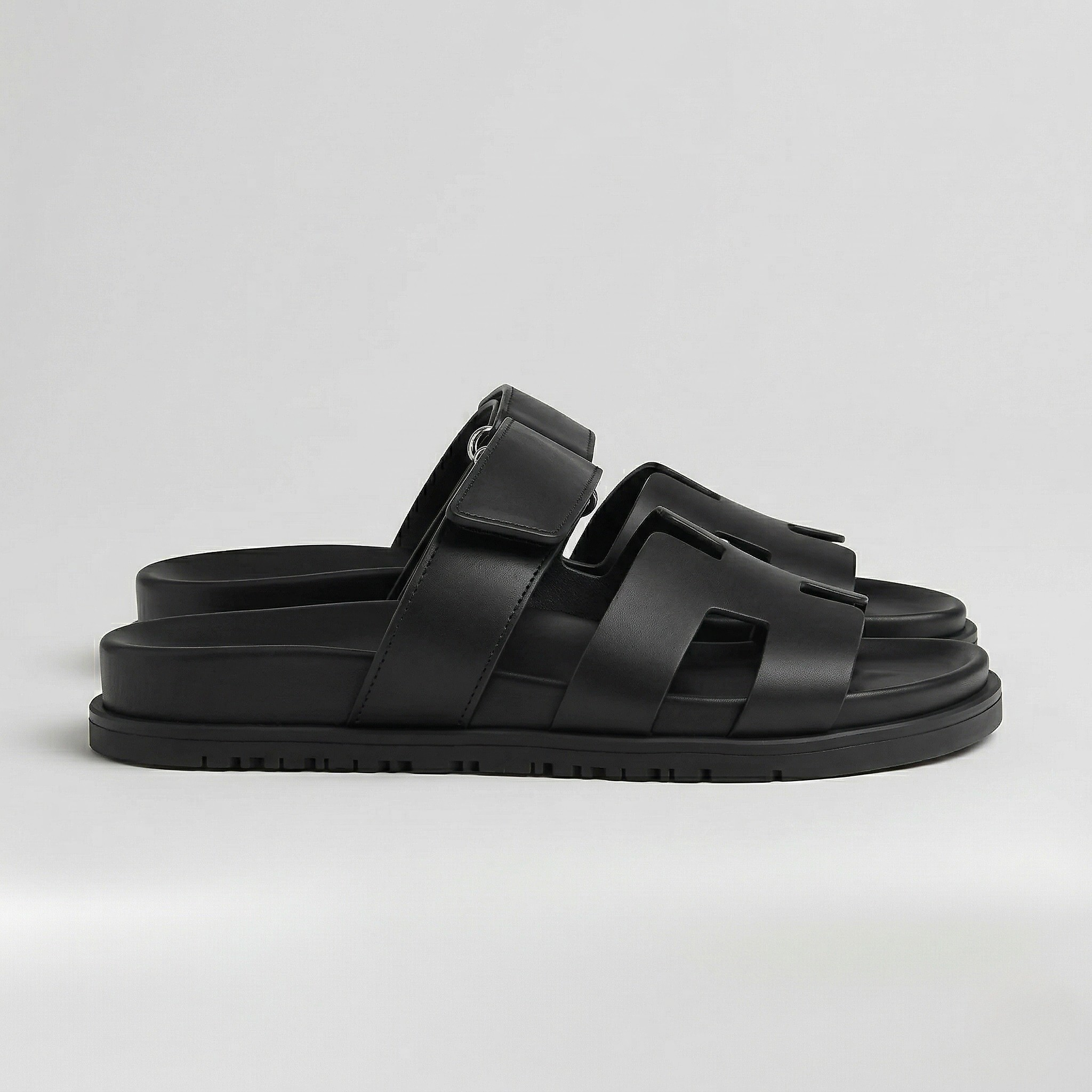 Comfortable Men's Home Sandals with Open Design and Lightweight Fit for Everyday Wear