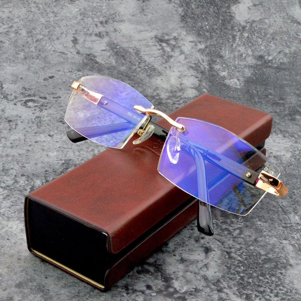 Multifocal Glasses with Blue Light Protection