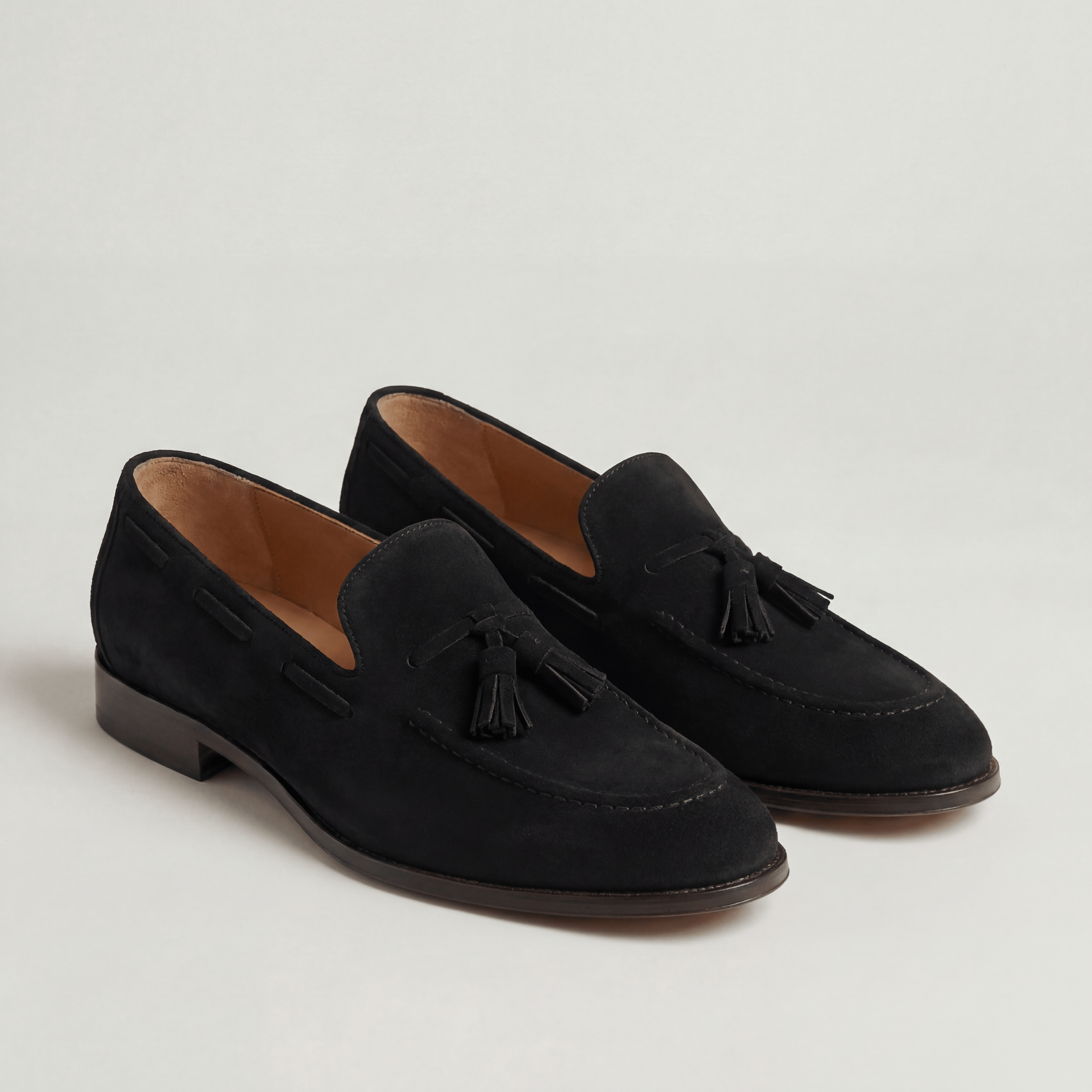 Men's Shoes in a Classic Design with a Comfortable Fit for Everyday Wear