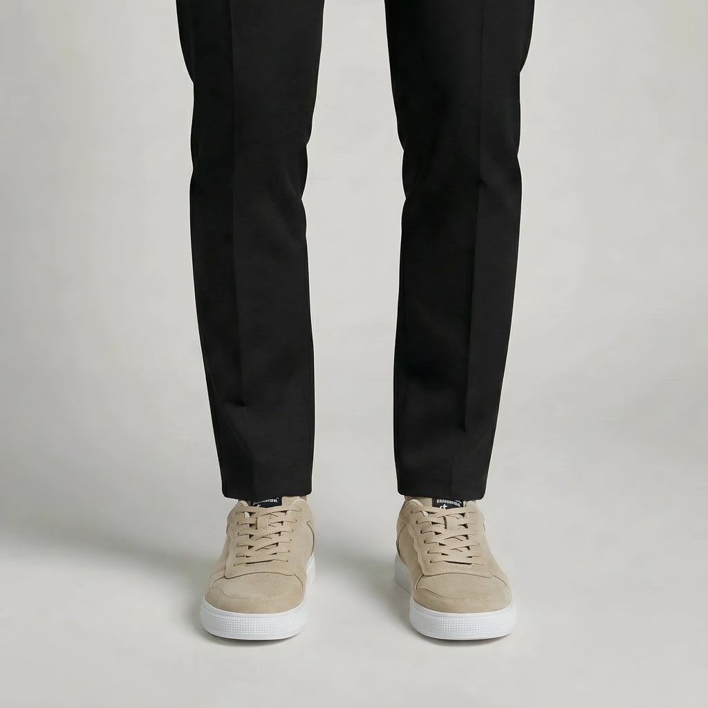 Men's Casual Lace-Up Sneakers with Low-Top Design and Comfortable Everyday Wear
