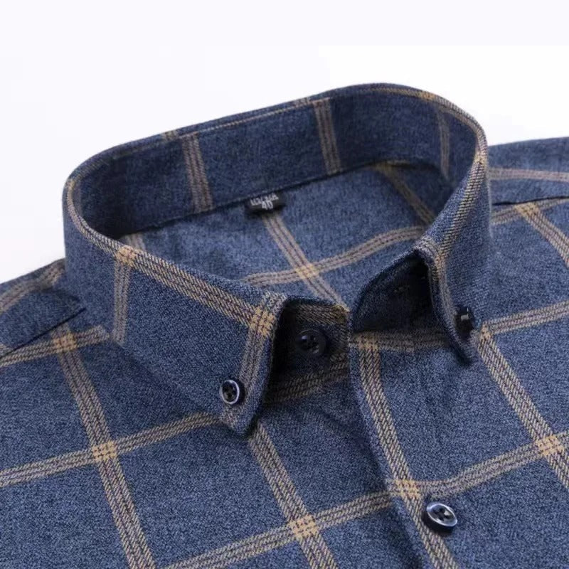 Men's Long-Sleeve Shirt with Check Pattern and Button-Down Collar