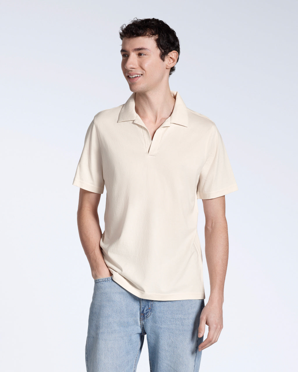 Men's Short-Sleeve Polo with Open Collar and Relaxed Fit