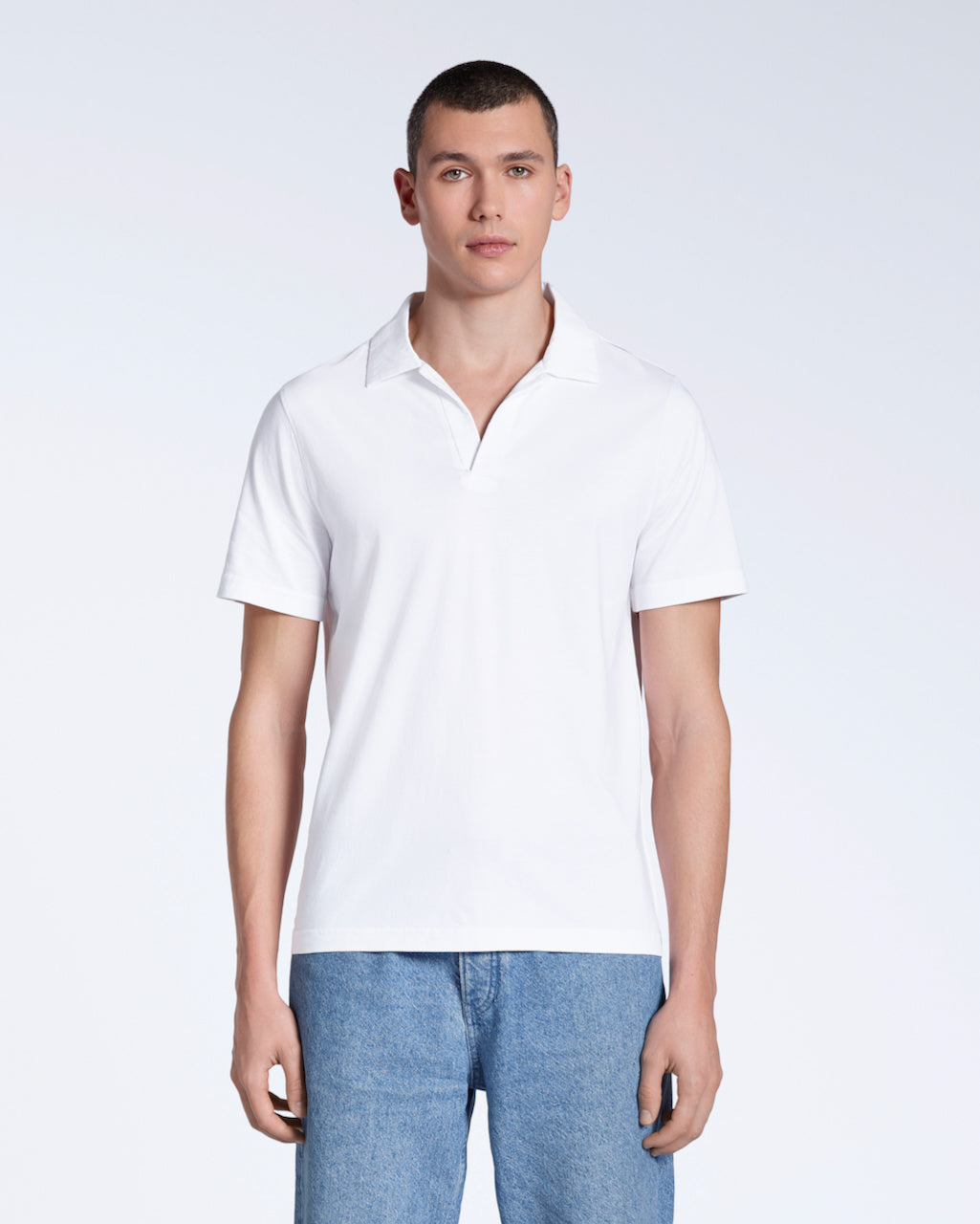 Men's Short-Sleeve Polo with Open Collar and Relaxed Fit