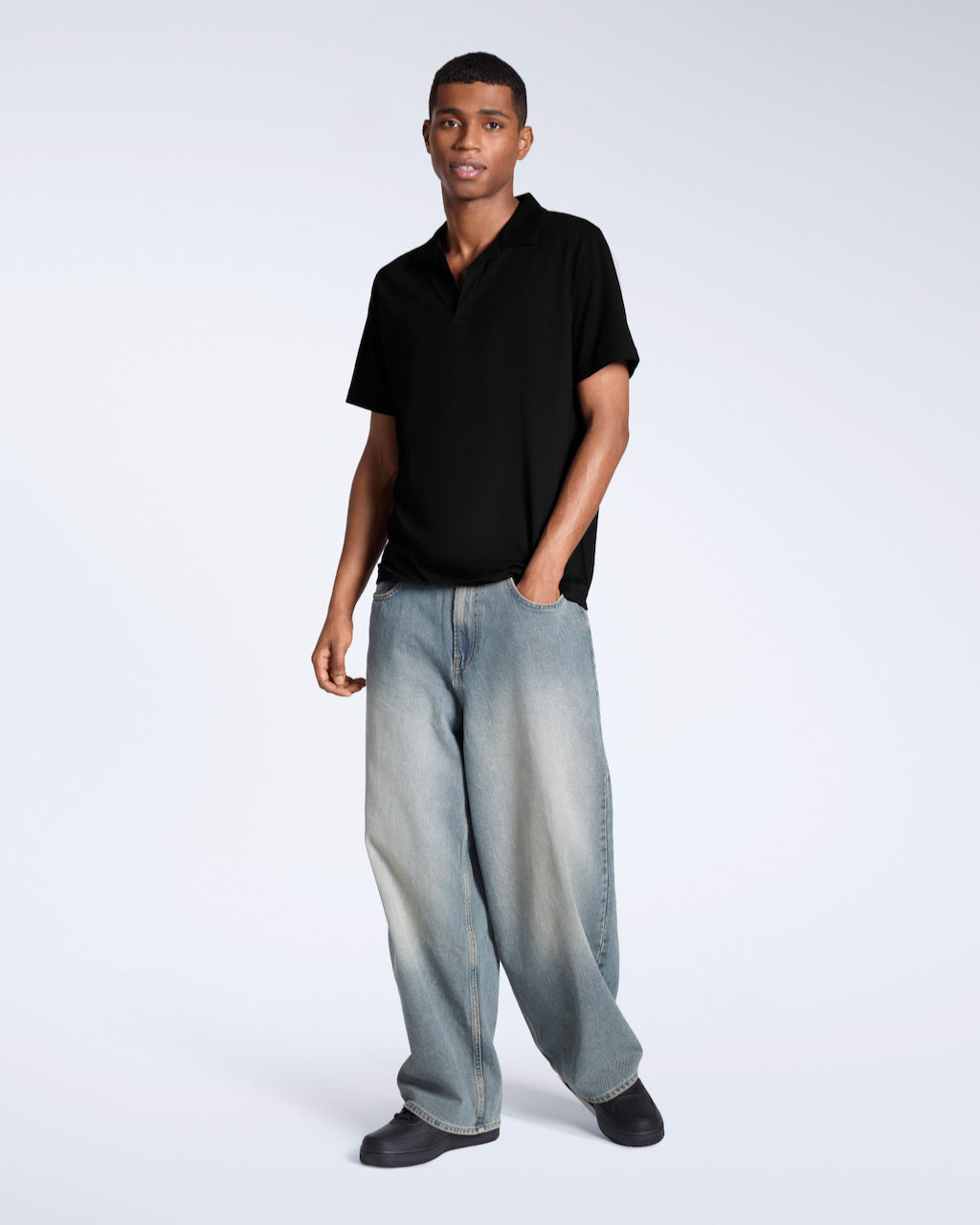 Men's Short-Sleeve Polo with Open Collar and Relaxed Fit