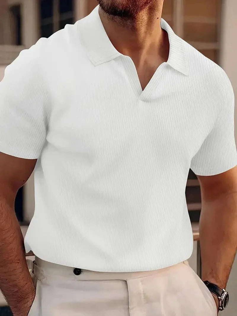 Men's Short-Sleeve Polo with Open Collar and Slim Fit