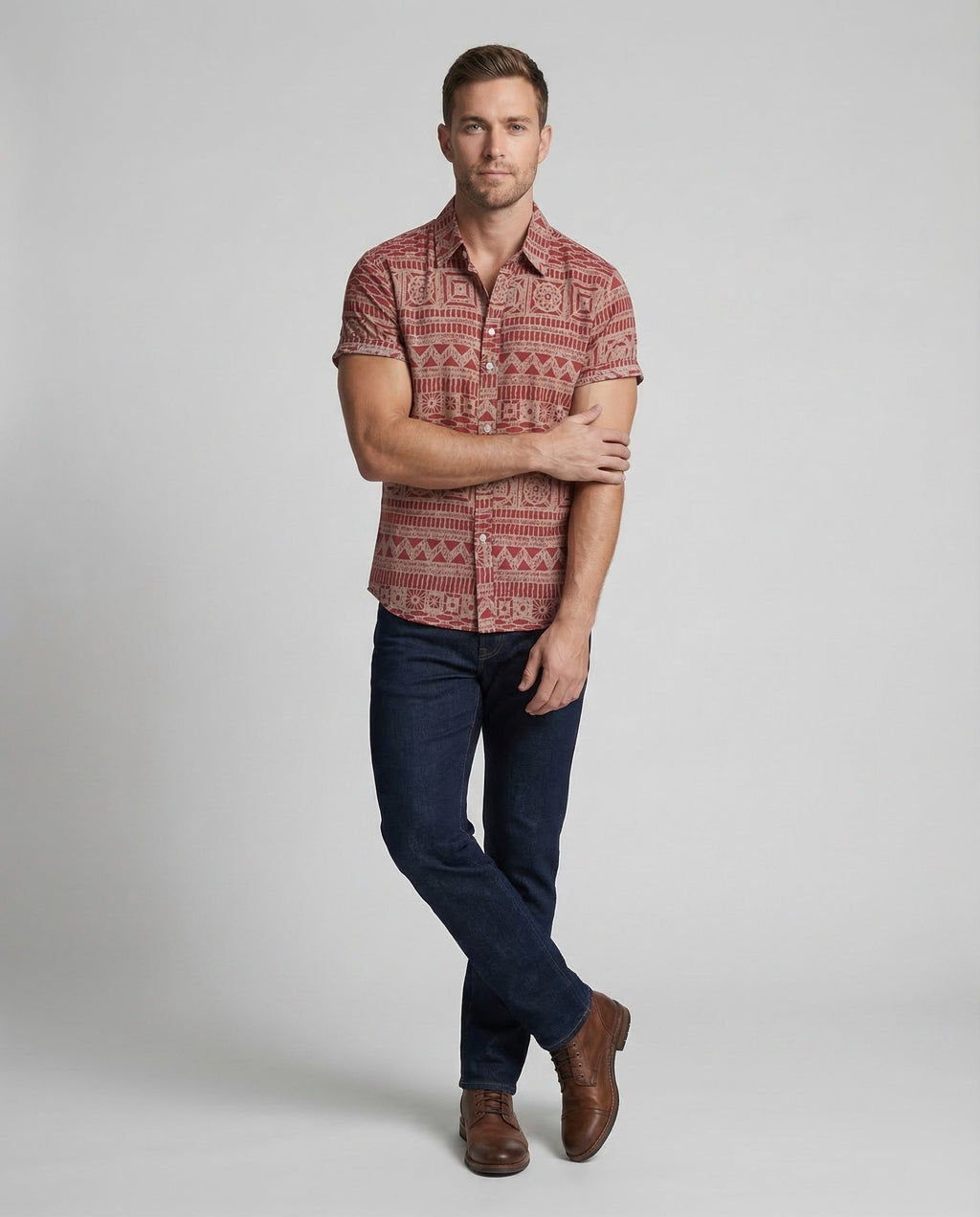 Men's Short-Sleeve Shirt with Ethnic Pattern and Classic Collar
