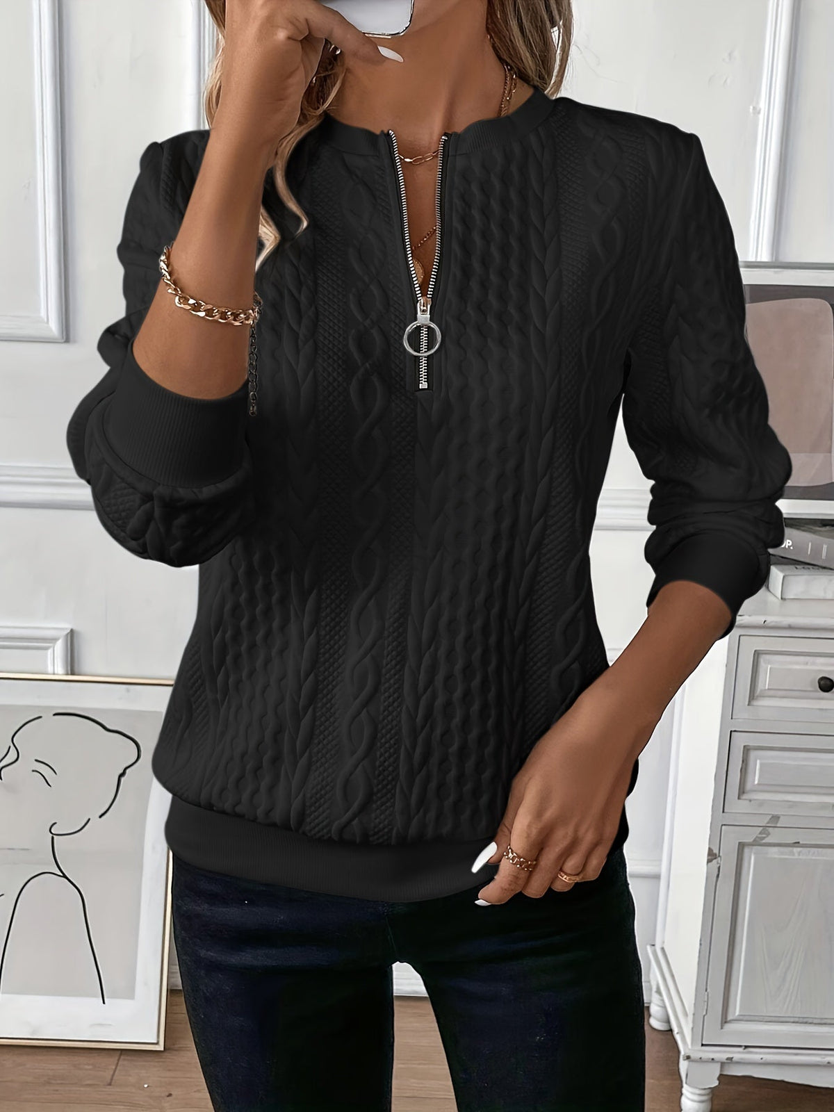 Isabelle | Women's Cable-Knit Zip-Up Jumper