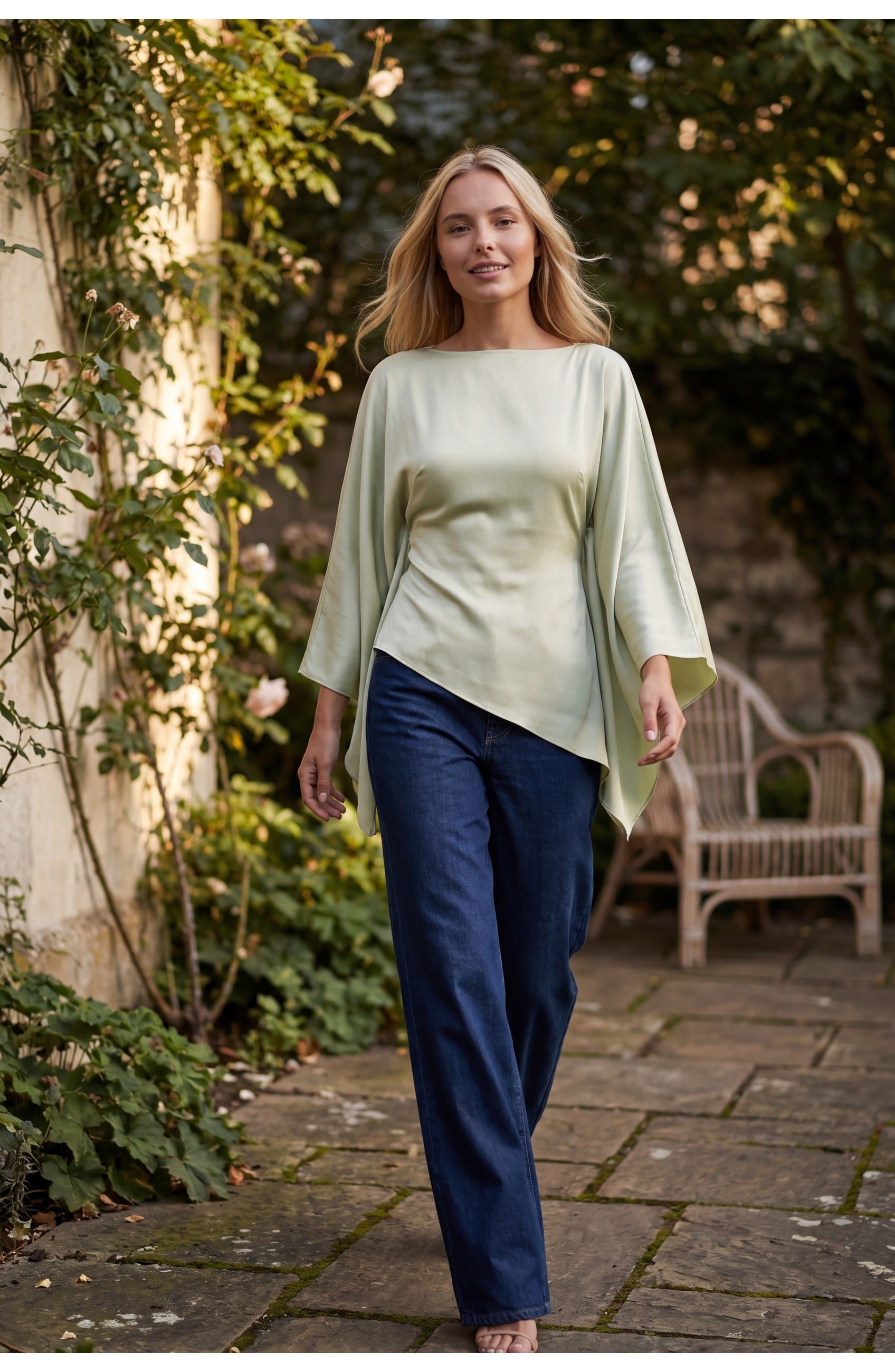 Women’s Top | Asymmetrical | Long Sleeves