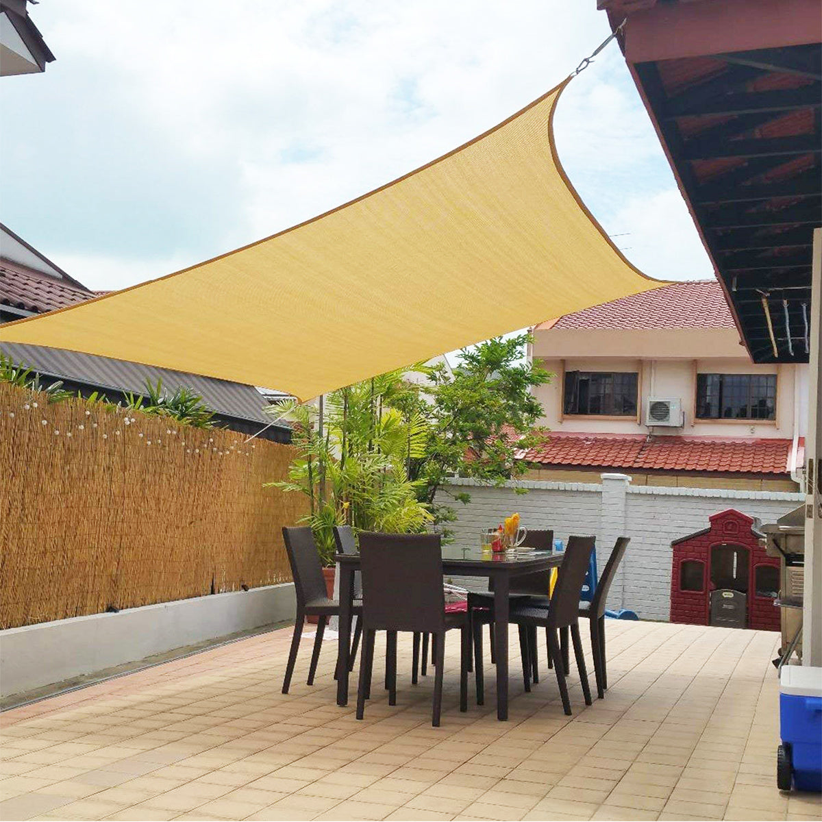 Luxury Shade Sail – Water-Resistant & UV-Resistant for Garden & Patio