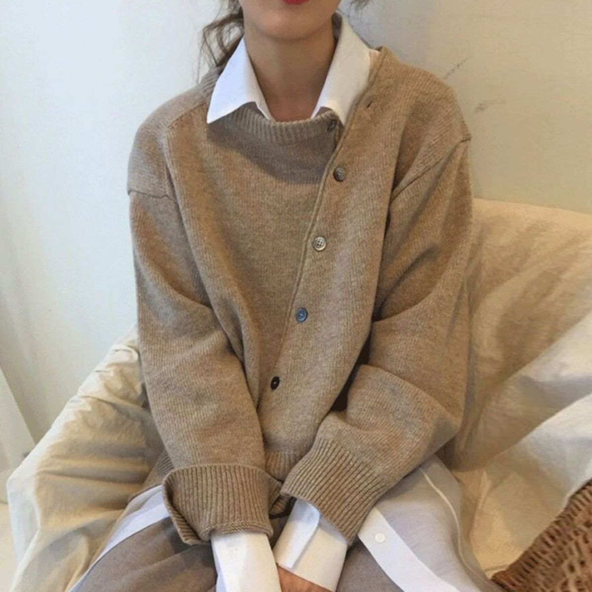 Noor | Women's Asymmetric Knitted Cardigan