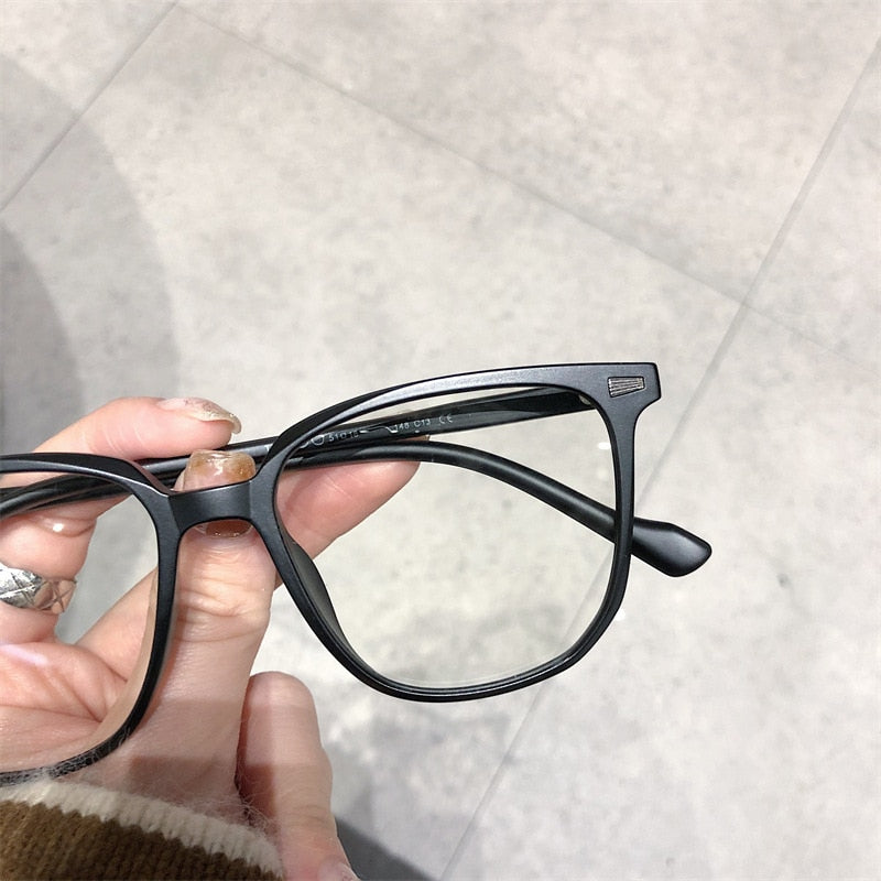 Women's Glasses with Blue Light Filter – Stylish and Functional