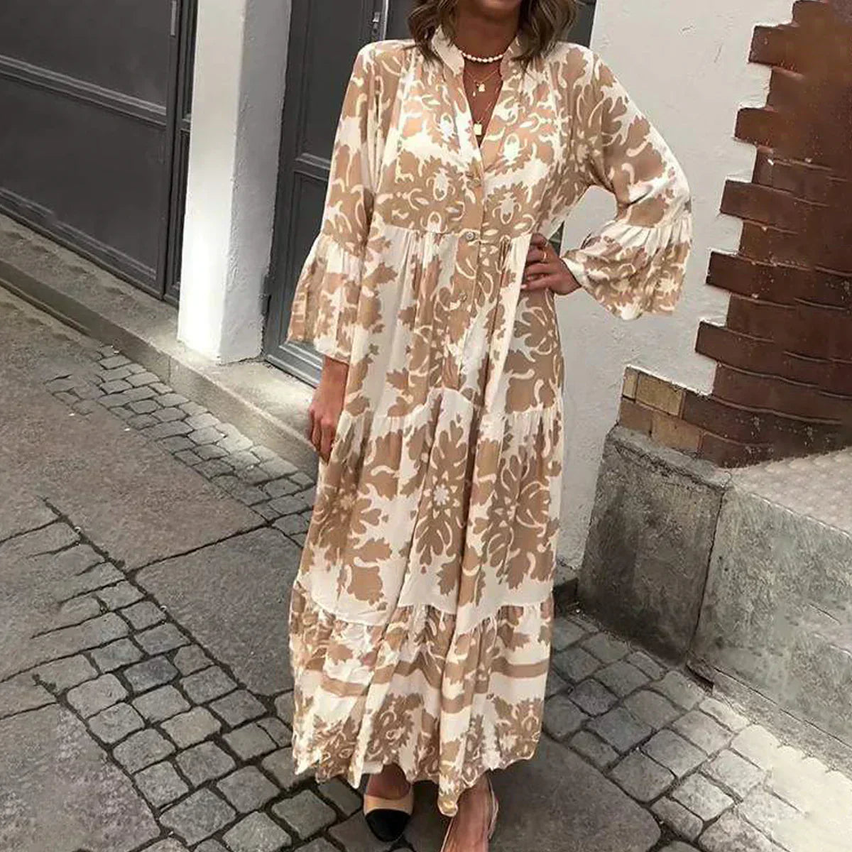 Valencia Stylish Midi Dress with V-Neckline